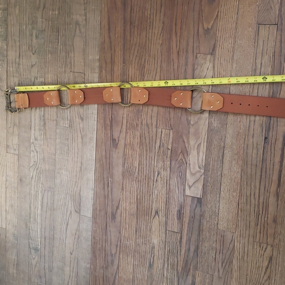 EUC Linea Pelle leather belt with brass details - Picture 9 of 9